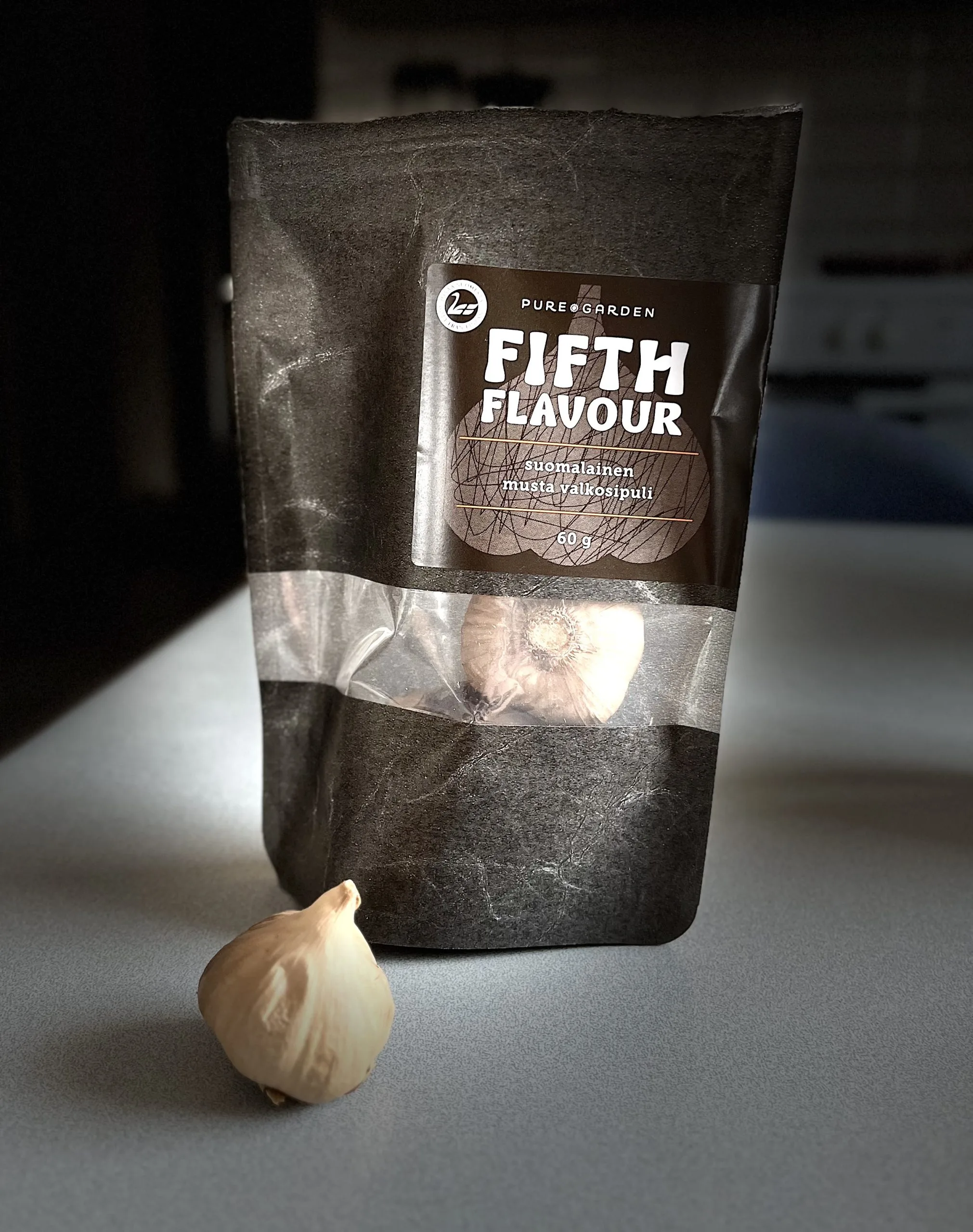 Mustavalkosipuli - fermentoitu valkosipuli, kokonainen 60gr - Image 3